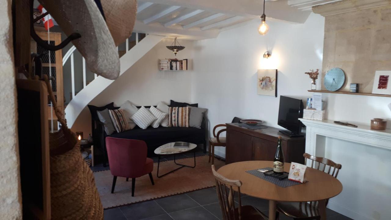 Maison Camille Port-en-Bessin-Huppain Esterno foto